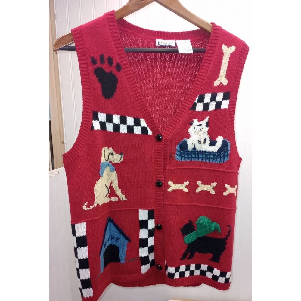 Capacity petite red with dogs,  sleeveless button down cardigan. Cottage Core, g